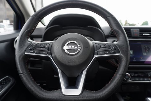 Used 2024 Nissan Versa SR image 19