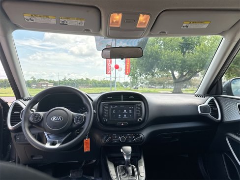 Used 2020 Kia Soul LX image 30