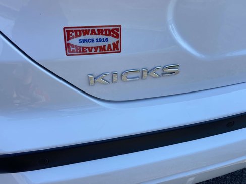 Used 2023 Nissan Kicks SV image 29