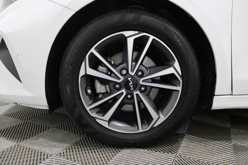 Used 2023 Kia Forte LXS w/ LXS Technology Package image 34