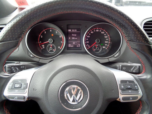 Used 2011 Volkswagen GTI Autobahn image 8