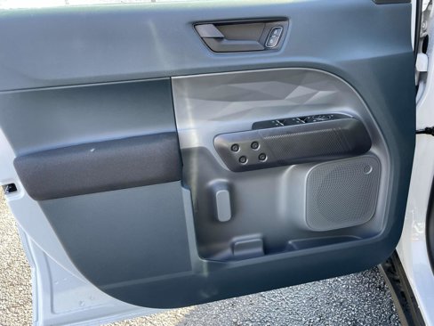New 2025 Ford Maverick XL image 16