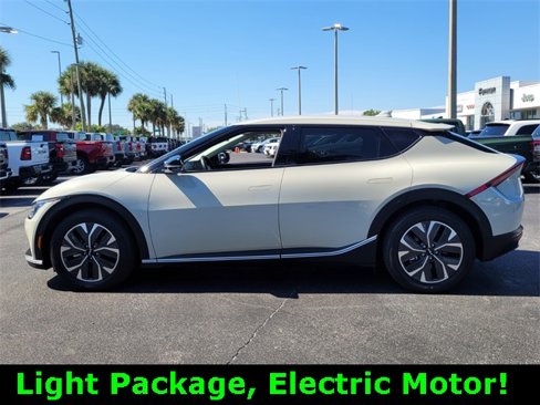 Used 2024 Kia EV6 Light image 4