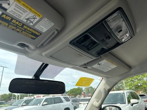Used 2015 Toyota 4Runner SR5 image 31