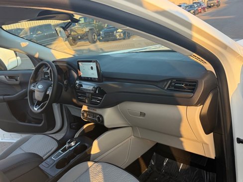 New 2025 Ford Escape Active w/ Cold Weather Package image 23