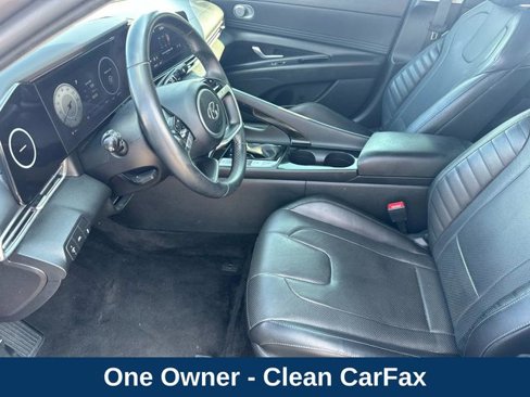 Used 2022 Hyundai Elantra Limited image 12