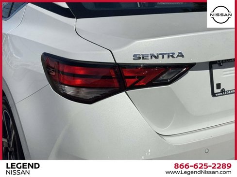 Used 2024 Nissan Sentra SV image 11