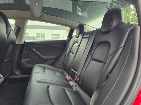 Used 2022 Tesla Model 3 Long Range image 35