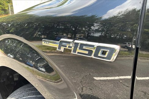 Used 2010 Ford F150 XLT image 9