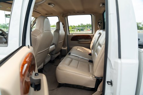 Used 2002 Ford F350 Lariat image 36