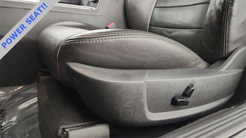 Used 2010 Dodge Challenger SE image 17