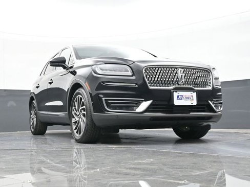 Used 2019 Lincoln Nautilus Reserve image 44