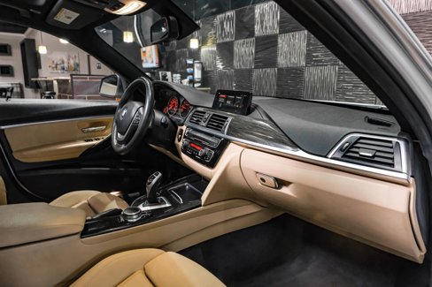 Used 2018 BMW 330i Sedan image 15