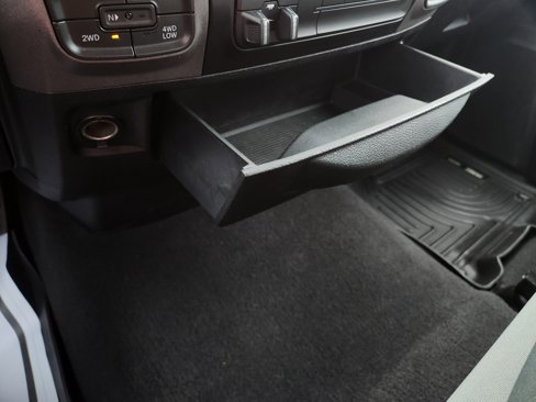 Used 2018 RAM 1500 Express w/ Black Ram 1500 Express Group image 27