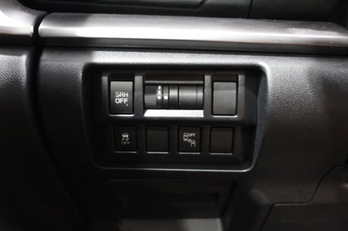 Used 2018 Subaru Crosstrek 2.0i Limited w/ Popular Package #3 image 29
