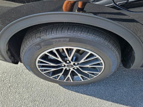 New 2025 Ford Escape SE image 20