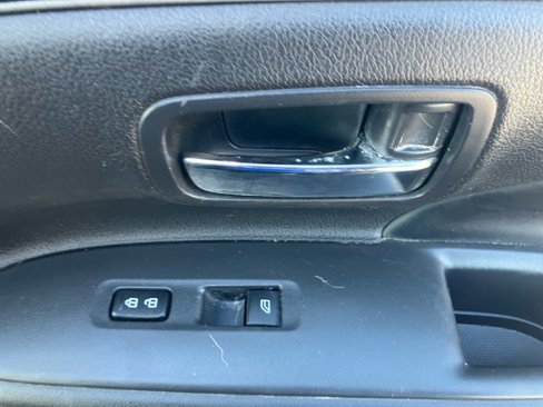 Used 2019 Mitsubishi Outlander SE image 35