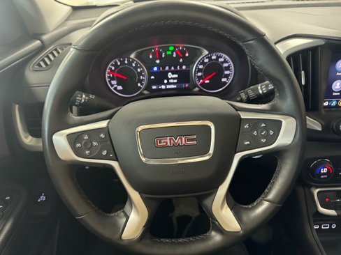 Used 2024 GMC Terrain SLT w/ Tech Package image 27