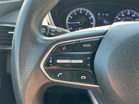 Used 2019 Hyundai Santa Fe SE image 32