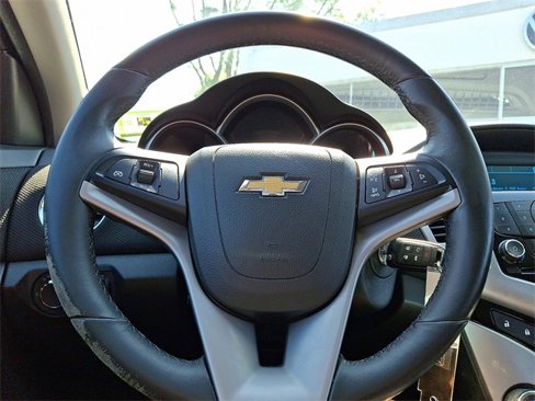 Used 2014 Chevrolet Cruze LT image 20