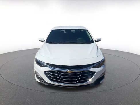 Used 2024 Chevrolet Malibu LT image 4