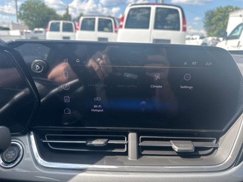 New 2025 Chevrolet Trax LT w/ Driver Confidence Package image 13