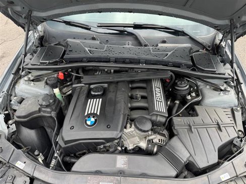 Used 2012 BMW 328i Convertible image 15