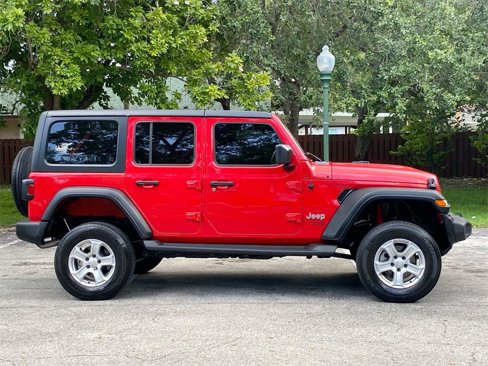 Used 2018 Jeep Wrangler Unlimited Sport S image 8
