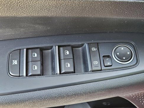 Certified 2020 Kia Forte LXS image 18