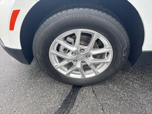 Certified 2022 Chevrolet Equinox LS w/ LPO, Floor Liner Package image 27