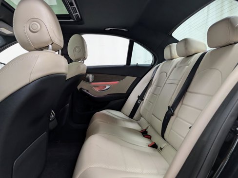 Used 2019 Mercedes-Benz C 300 Sedan image 19