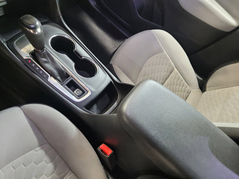 Used 2019 Chevrolet Equinox LS image 26