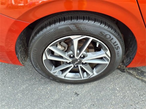 Certified 2023 Kia Forte LXS image 9