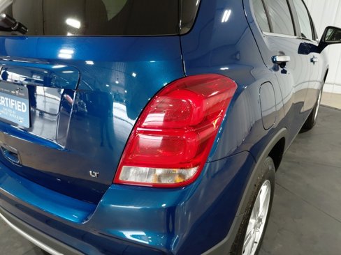 Certified 2020 Chevrolet Trax LT w/ LT Convenience Package image 15