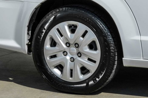Used 2019 Dodge Grand Caravan SE image 48