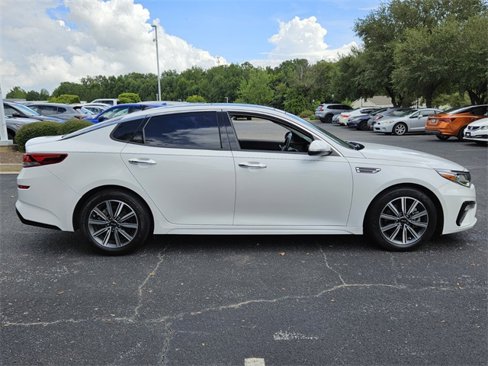 Used 2020 Kia Optima Premium image 15