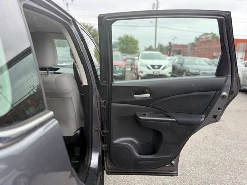 Used 2015 Honda CR-V LX image 26