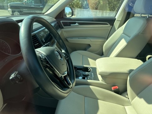 Used 2019 Volkswagen Atlas SE image 4