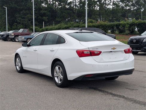 Used 2023 Chevrolet Malibu LS w/ Driver Confidence Package image 5