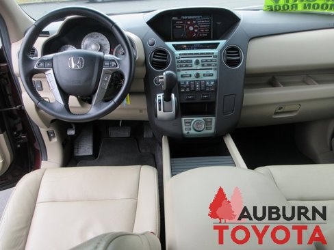 Used 2011 Honda Pilot Touring image 12