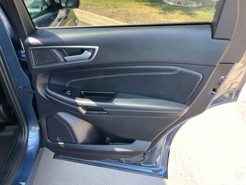 Used 2019 Ford Edge Titanium w/ Equipment Group 301A image 20
