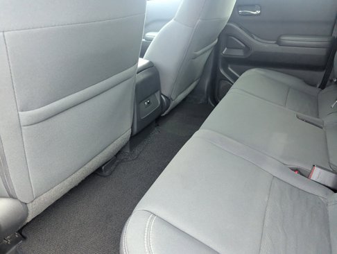 Used 2022 Nissan Frontier SV w/ Technology Package image 15