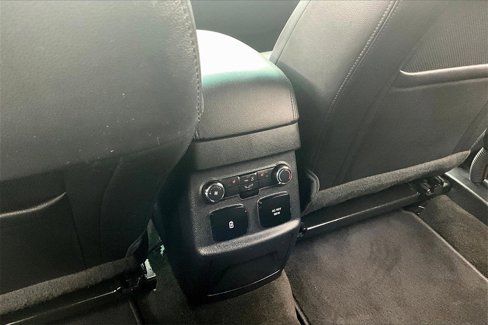 Used 2016 Ford Explorer Limited image 34