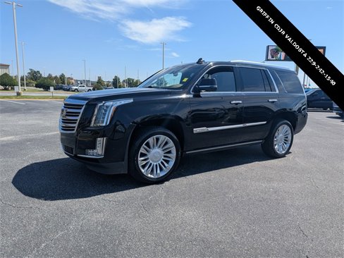 Used 2017 Cadillac Escalade Platinum image 7