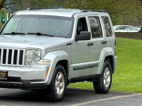Used 2009 Jeep Liberty Sport w/ Popular Equipment Group image 6