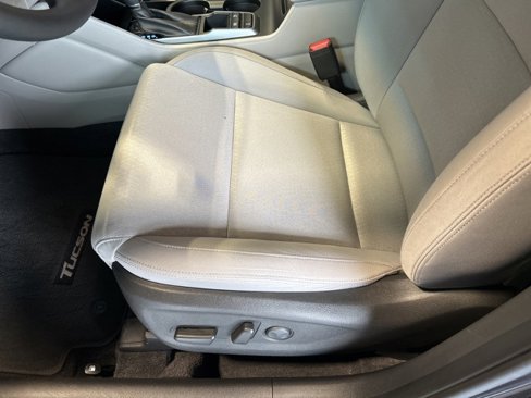 Used 2017 Hyundai Tucson Eco w/ Cargo Package image 9