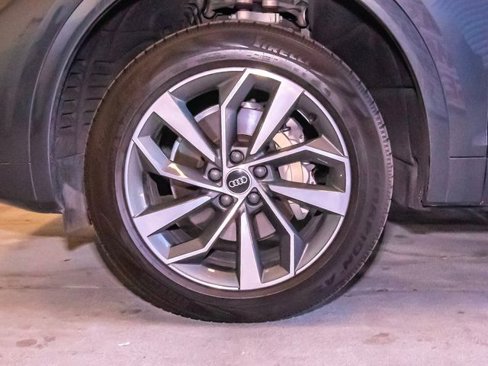 Used 2022 Audi Q5 2.0T Premium w/ Convenience Package image 53