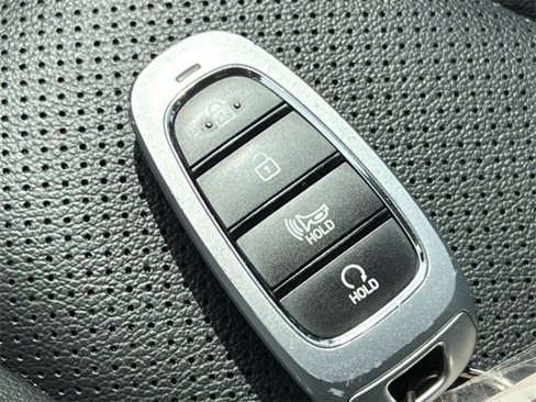 Used 2023 Hyundai Santa Fe SEL w/ Premium Package image 29