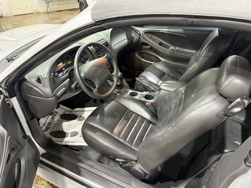 Used 2001 Ford Mustang GT image 8