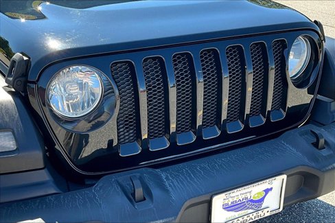 Used 2018 Jeep Wrangler Sport image 18